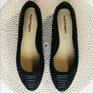Hush puppies black flats